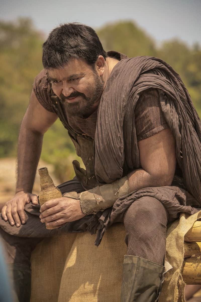 Mohanlal shared his first look in Kayamkulam Kochunni