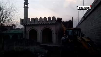 mosque replaced from hihgway in Muzaffarnagar uttar pradesh 