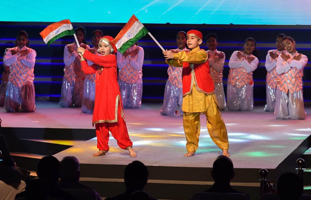 Learn about pictures of PM Modi's children Exam Mantra