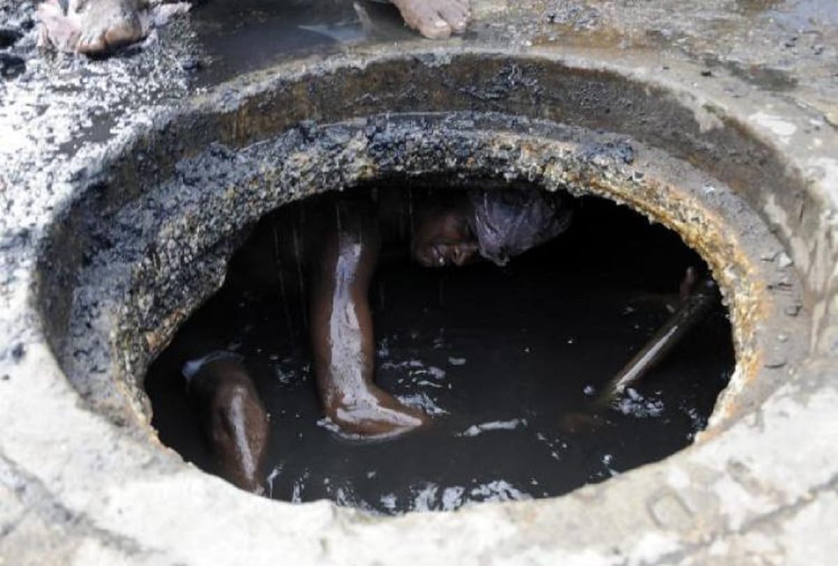 city development department will ensure the cleaning staff