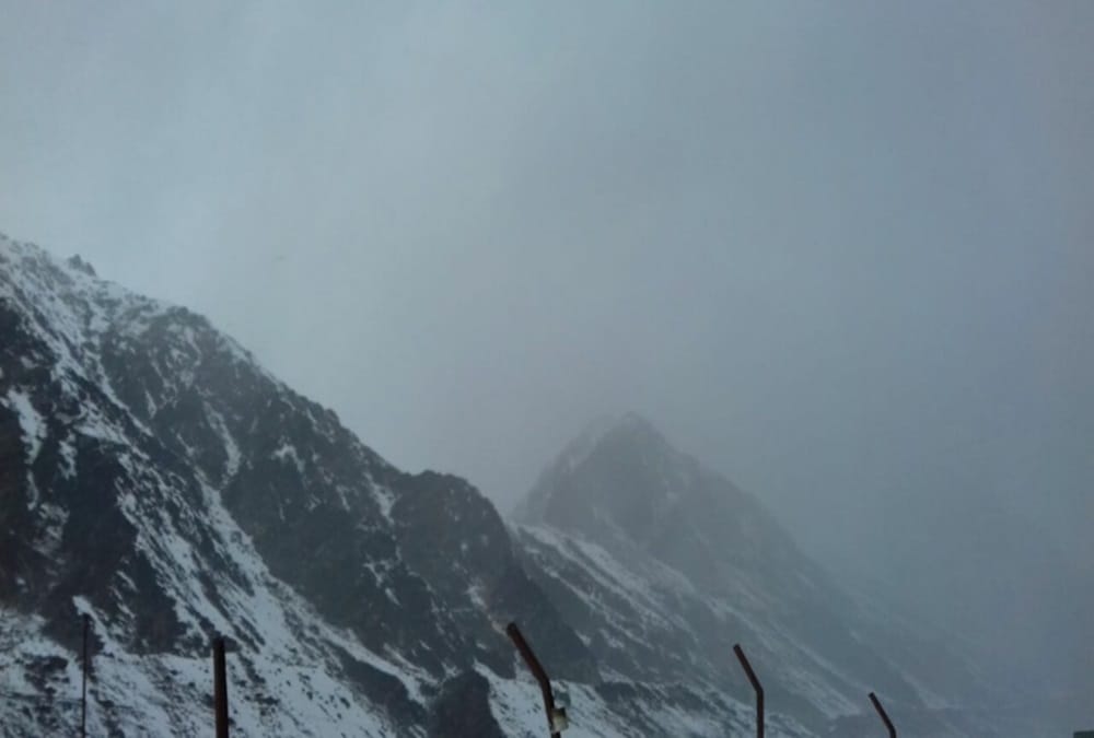 snowfall and rain holi 2018