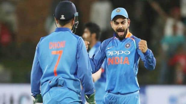 विराट धोनी