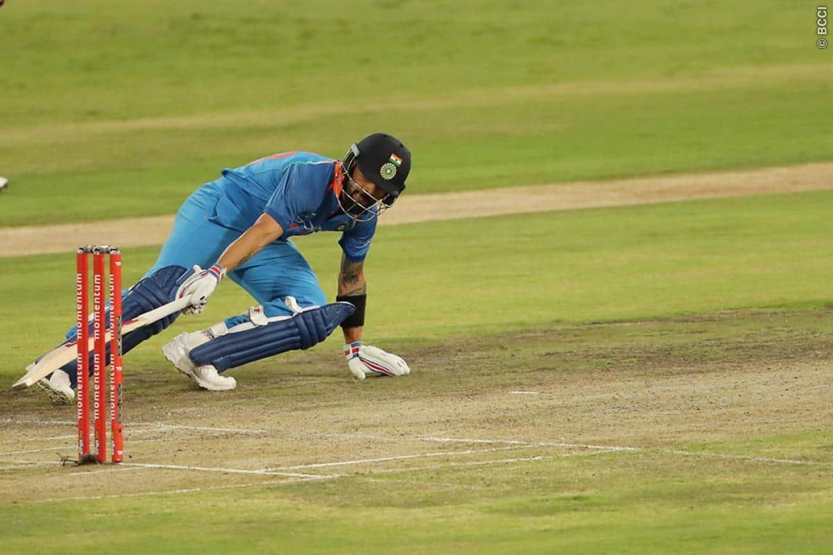 Virat Kohli going to play County Cricket before england tour