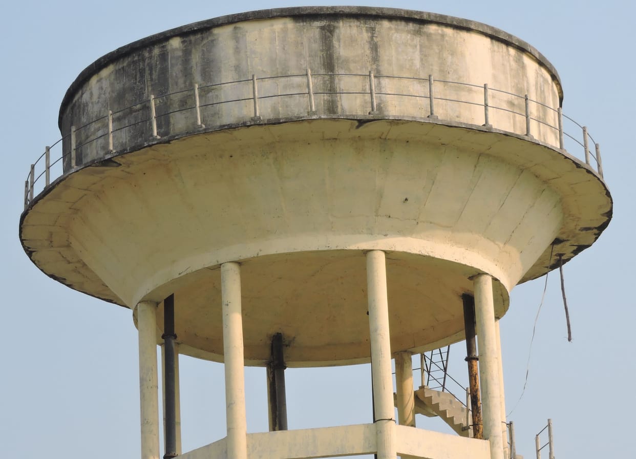 Drinking water crisis in Kanshiram colony