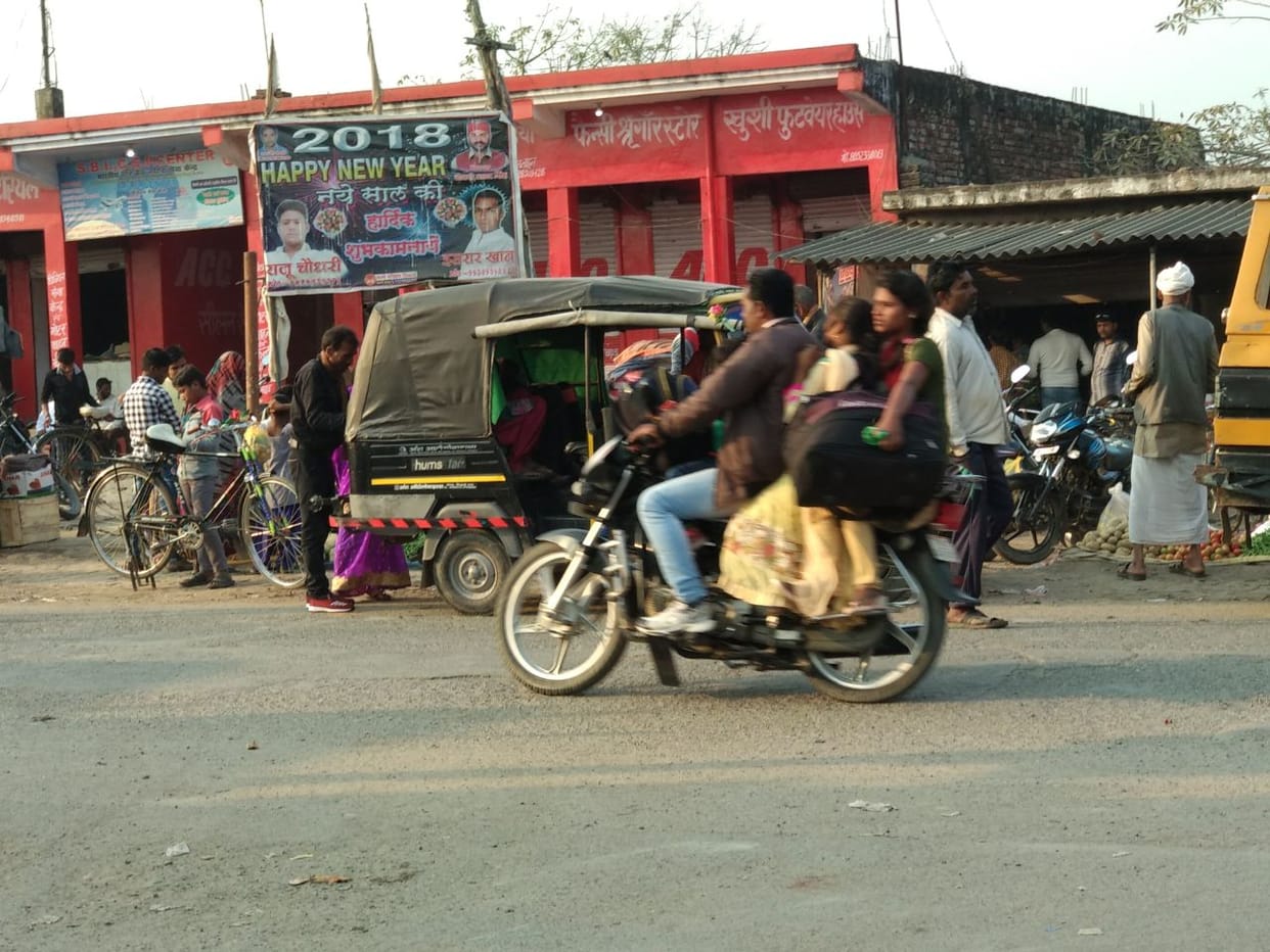 Three bike riders in every four without helmets