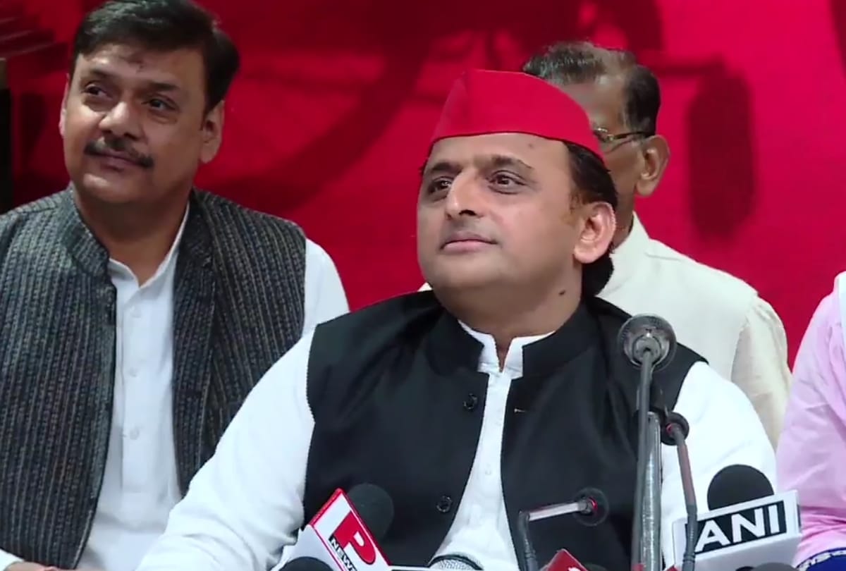 akhilesh yadav talks to media over uttar pradesh budget.