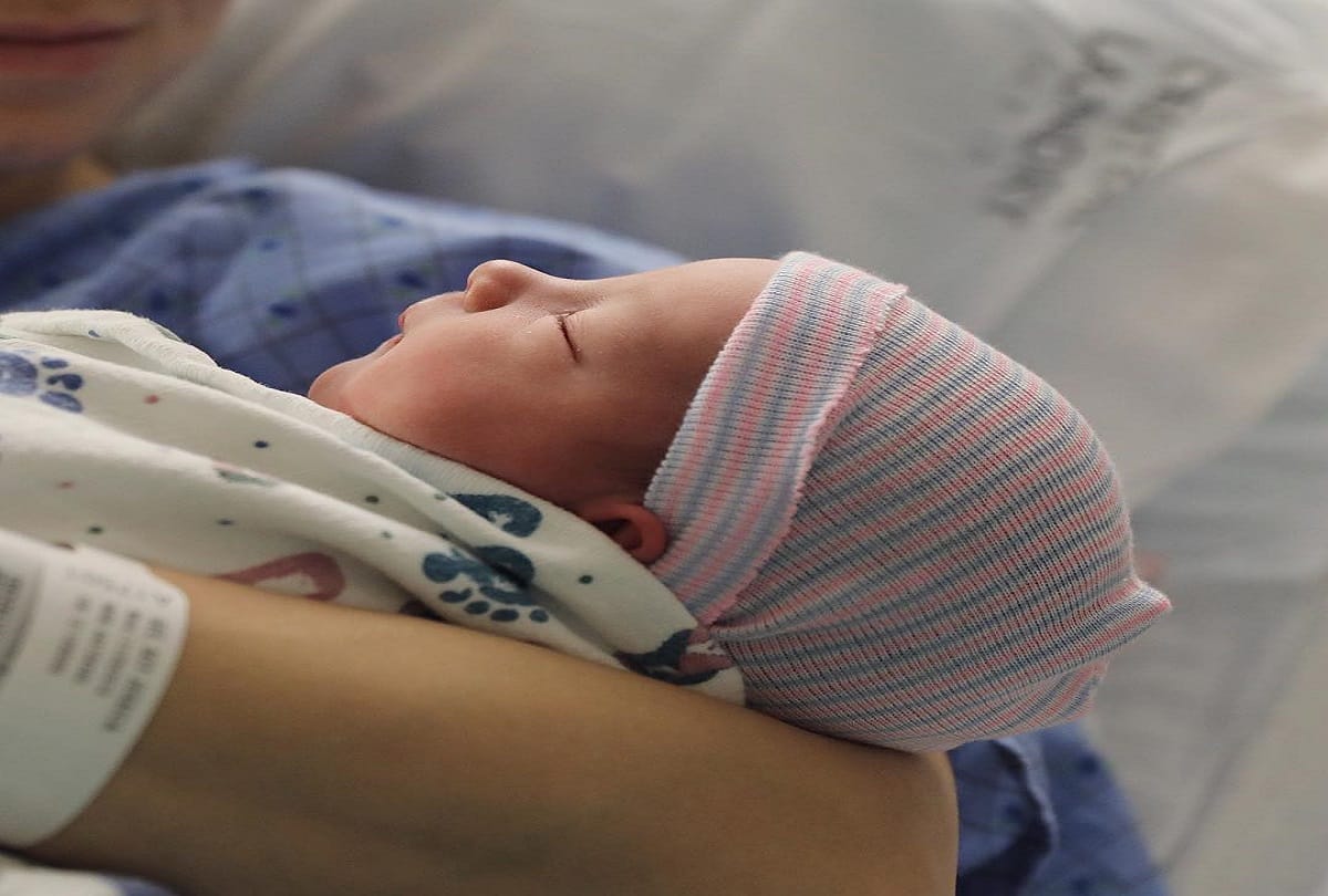 Six Days Old Baby Calihan Gee Makes Record With 1.5 Million Followers on Instagram