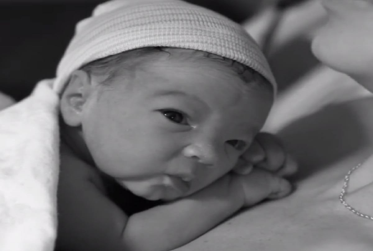 Six Days Old Baby Calihan Gee Makes Record With 1.5 Million Followers on Instagram