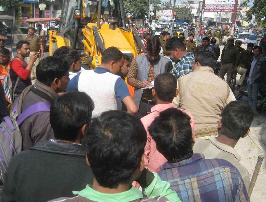 Encroachment removed from market