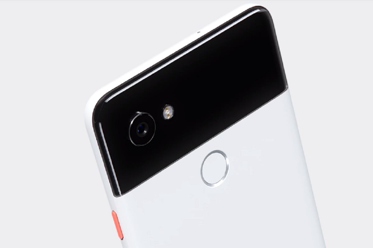 Buy Google Pixel 2 and Pixel 2 XL With Up to Rs 10,000 Cashback