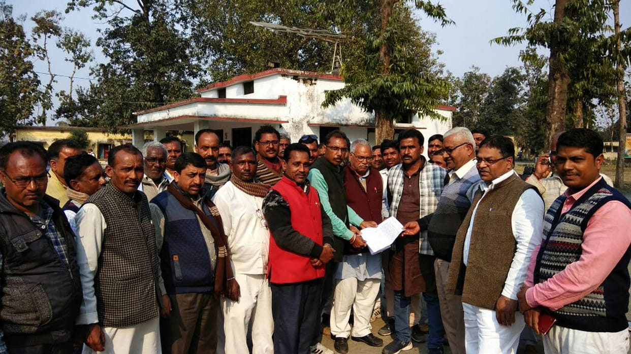 Gram Princes handed over memorandum to BDO