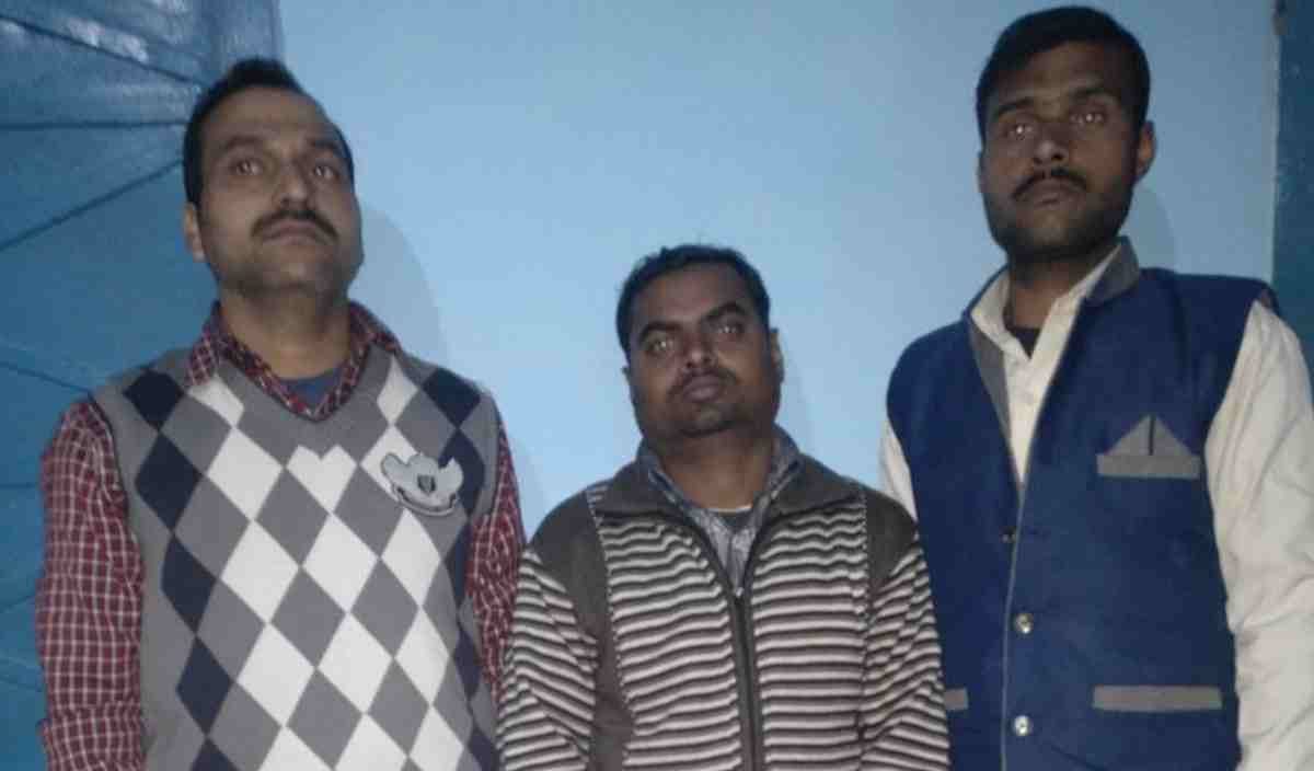 UP board examination copies was writing to guide in mirzapur