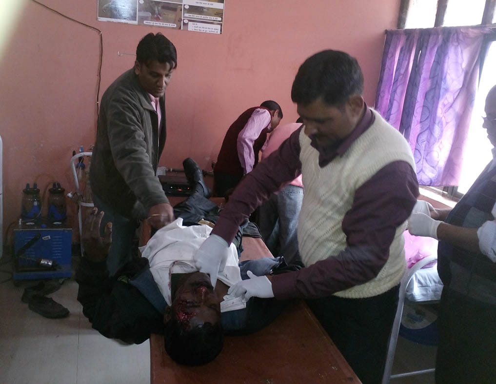 injured eight of the same family injured in a temppo