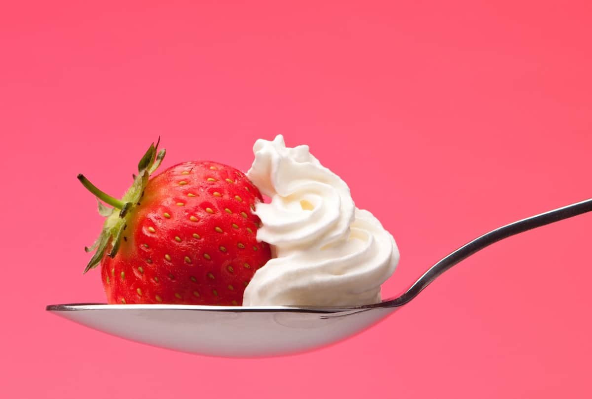 strawberry face packs for glowing skin
