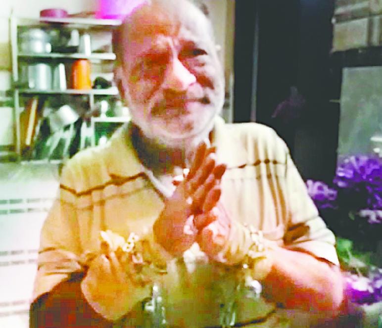 agra son imprisoned father in house