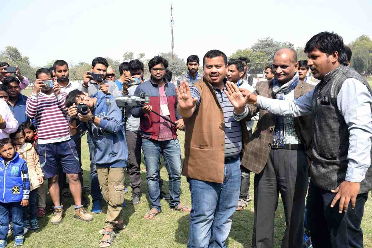 plane rocket and drone show in iit bhu technex 