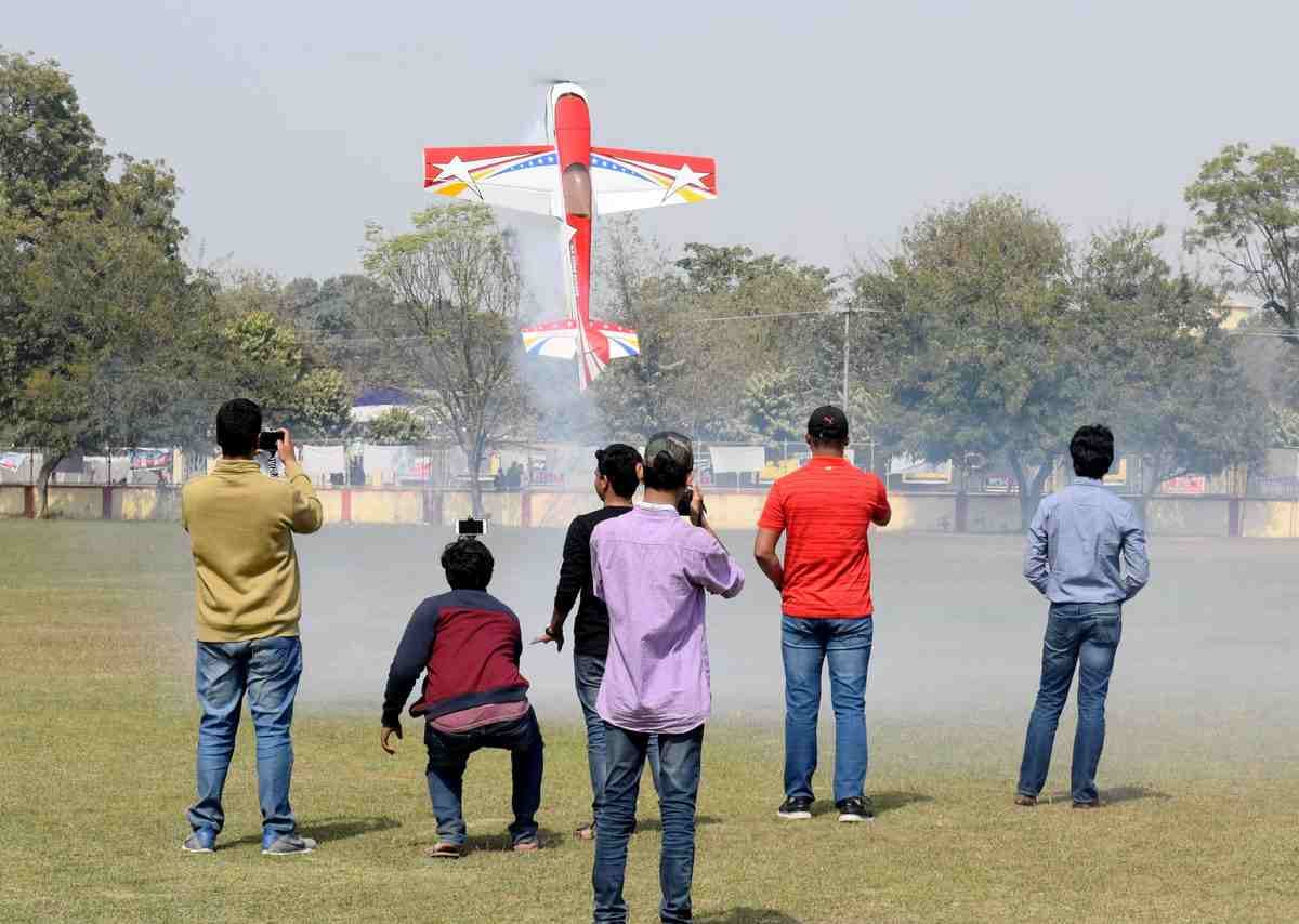 plane rocket and drone show in iit bhu technex 