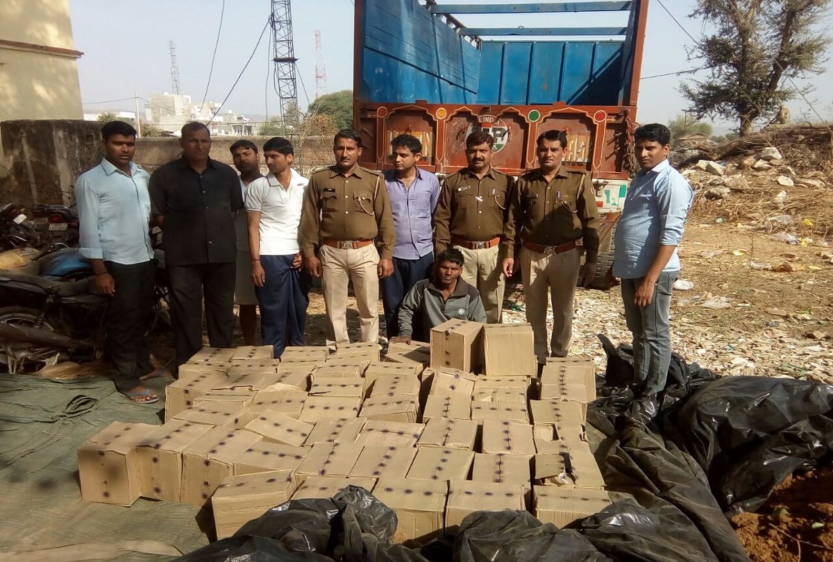 Illegal liquor seized by alwar police