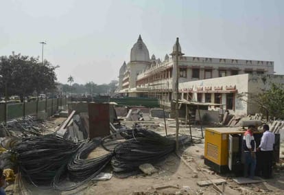 currunt condition of varanasi city is very bad