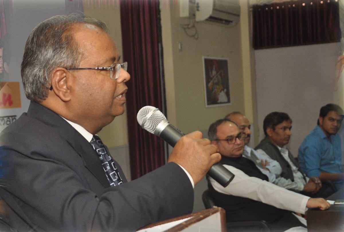 Arun Prakash gave tips in the 'A Startup Nirman' program