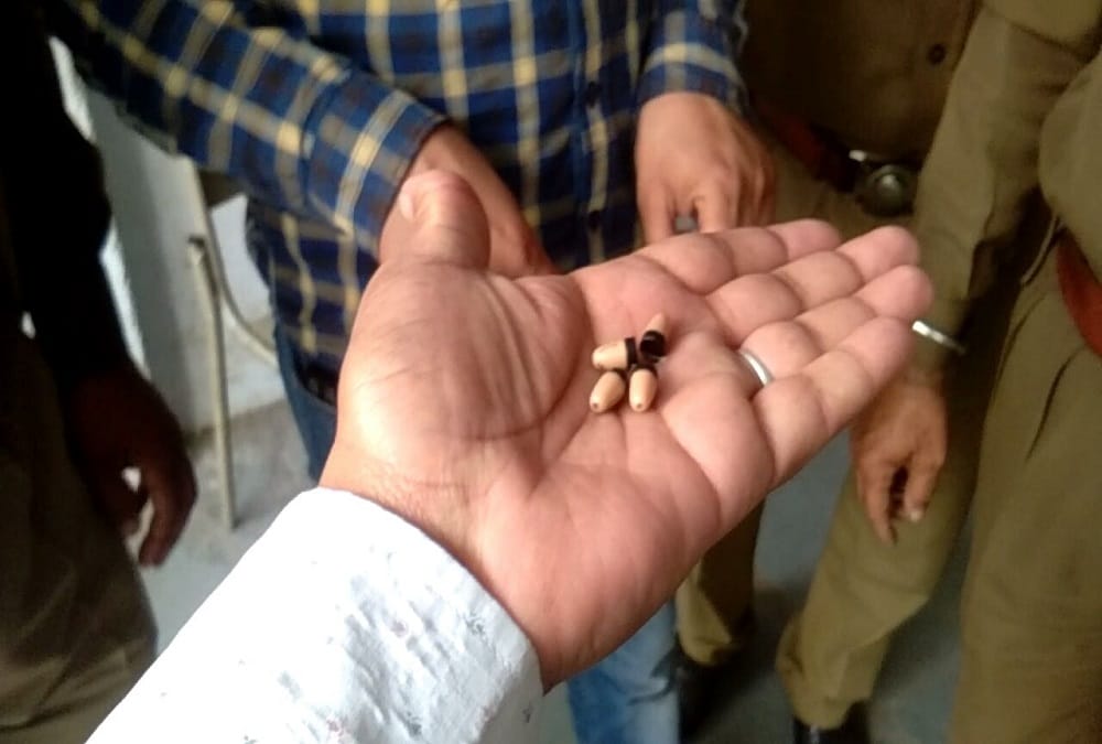  Rajasthan Post Master exam munna bhai arrest in jaipur cheating with Micro Bluetooth and mobile