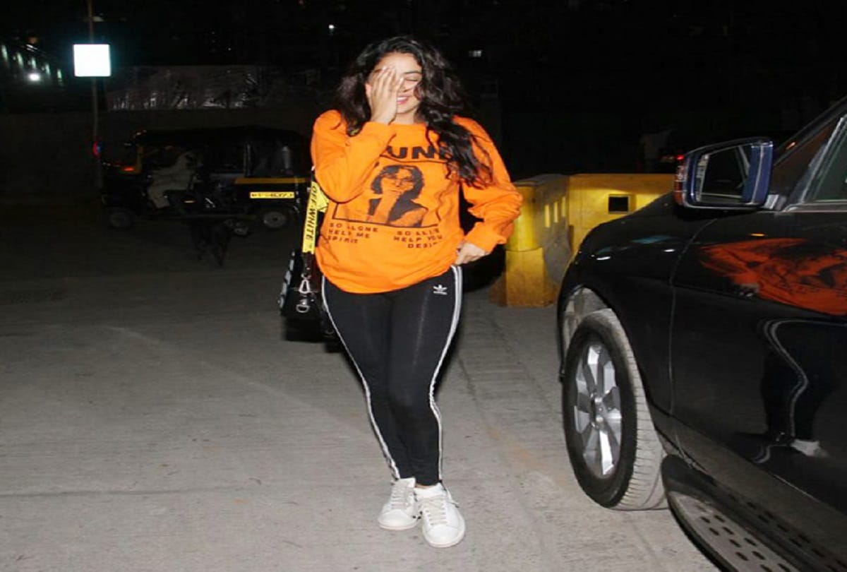Film Dhadak Actors Ishaan Khatter And Janhvi Kapoor Spotted Together Outside Cinema Hall In Mumbai