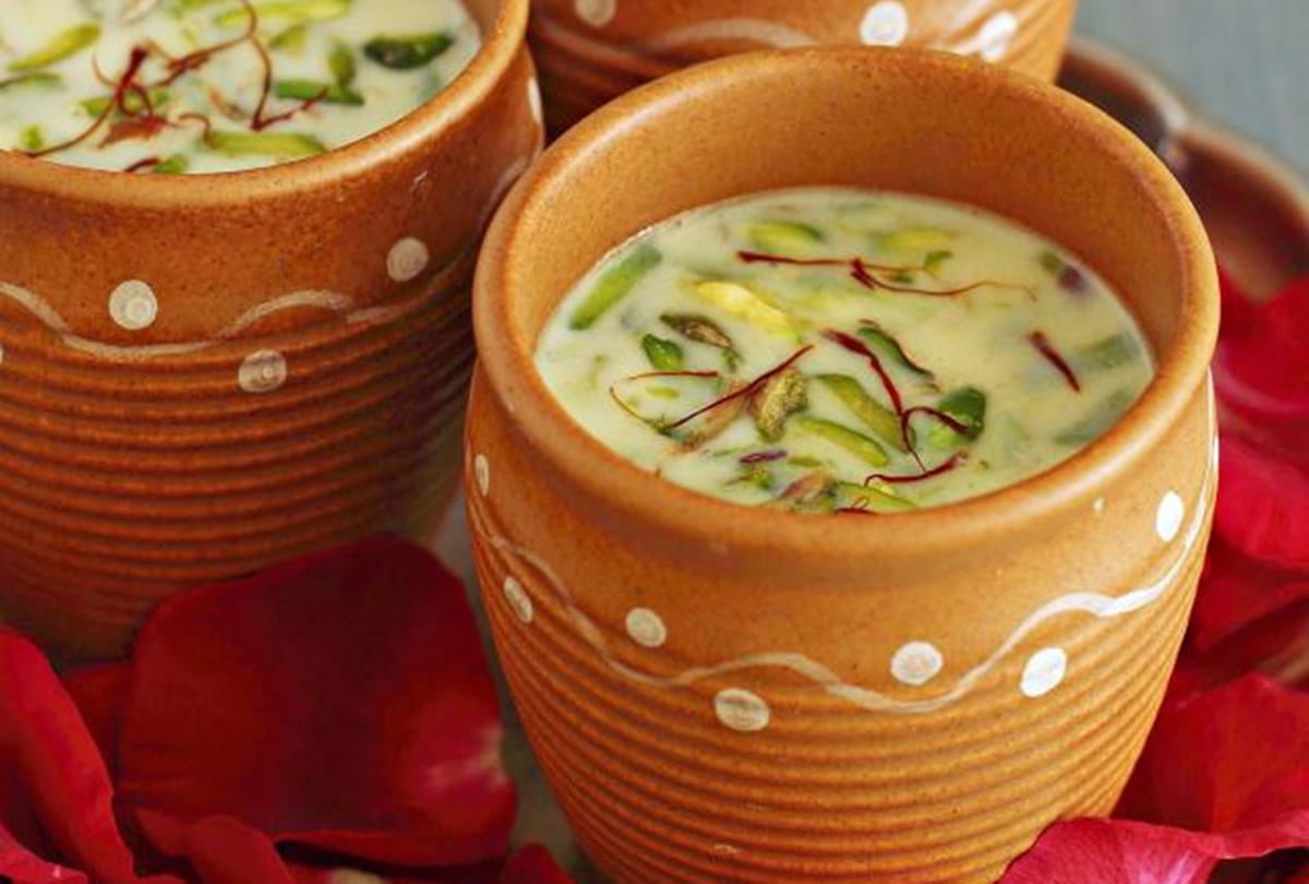 Holi Recipes 2018: thandai is beneficial for our health