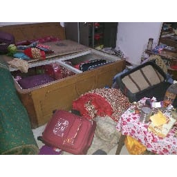 सिपाही के घर से चोरो ने उड़ाए लाखों रुपये मूल्य के गहने