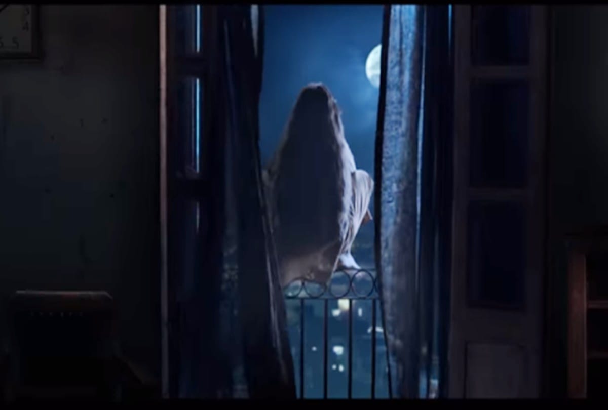 anushka sharma film pari new poster launched
