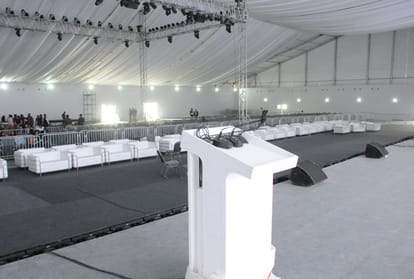 nine hundred MoU signed by the investor to invest in up