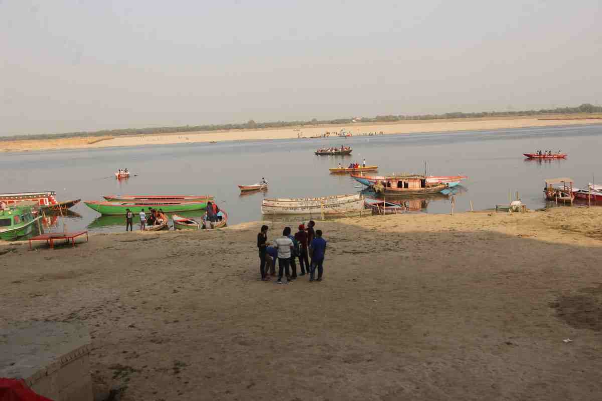 ganga distance from assi ghat increase to 60 foot
