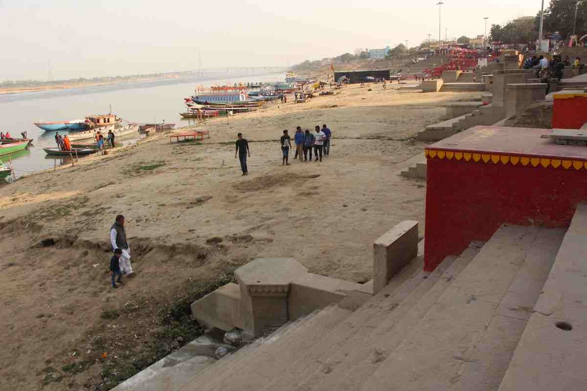 ganga distance from assi ghat increase to 60 foot