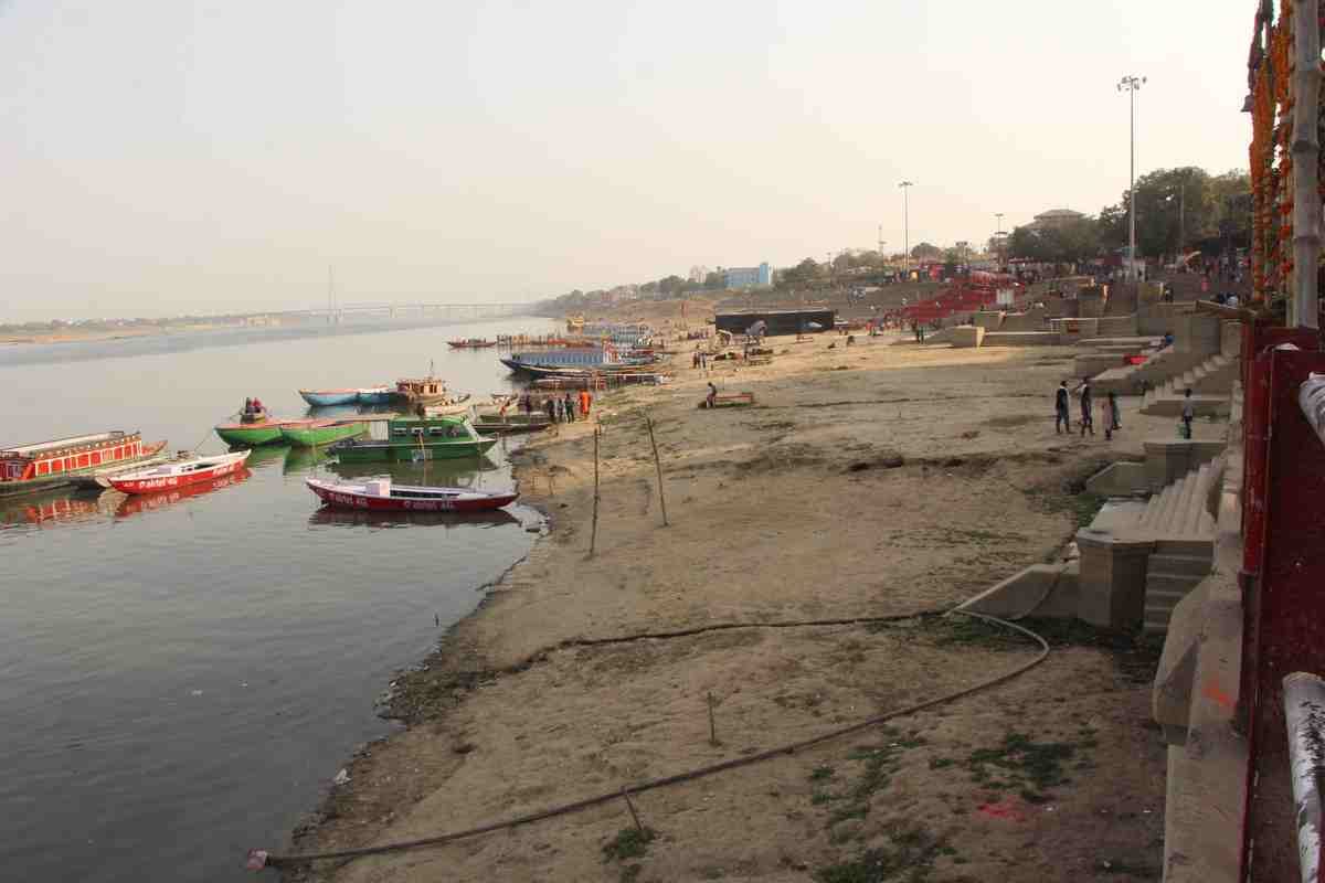 ganga distance from assi ghat increase to 60 foot
