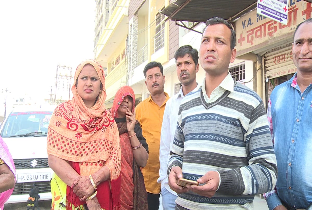 Red blooded clothes found of missing couple, that is case