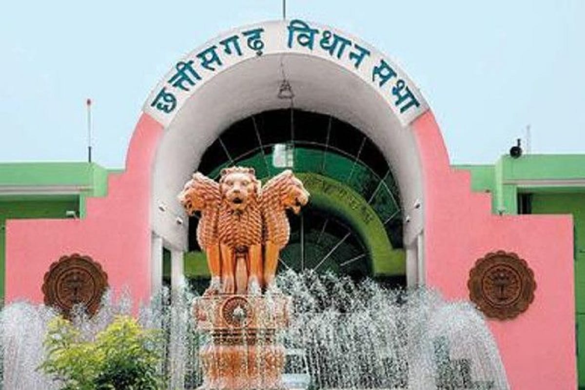 30 Congress MLAs suspended from Chhattisgarh Assembly after they raised protest over CM Raman Singh