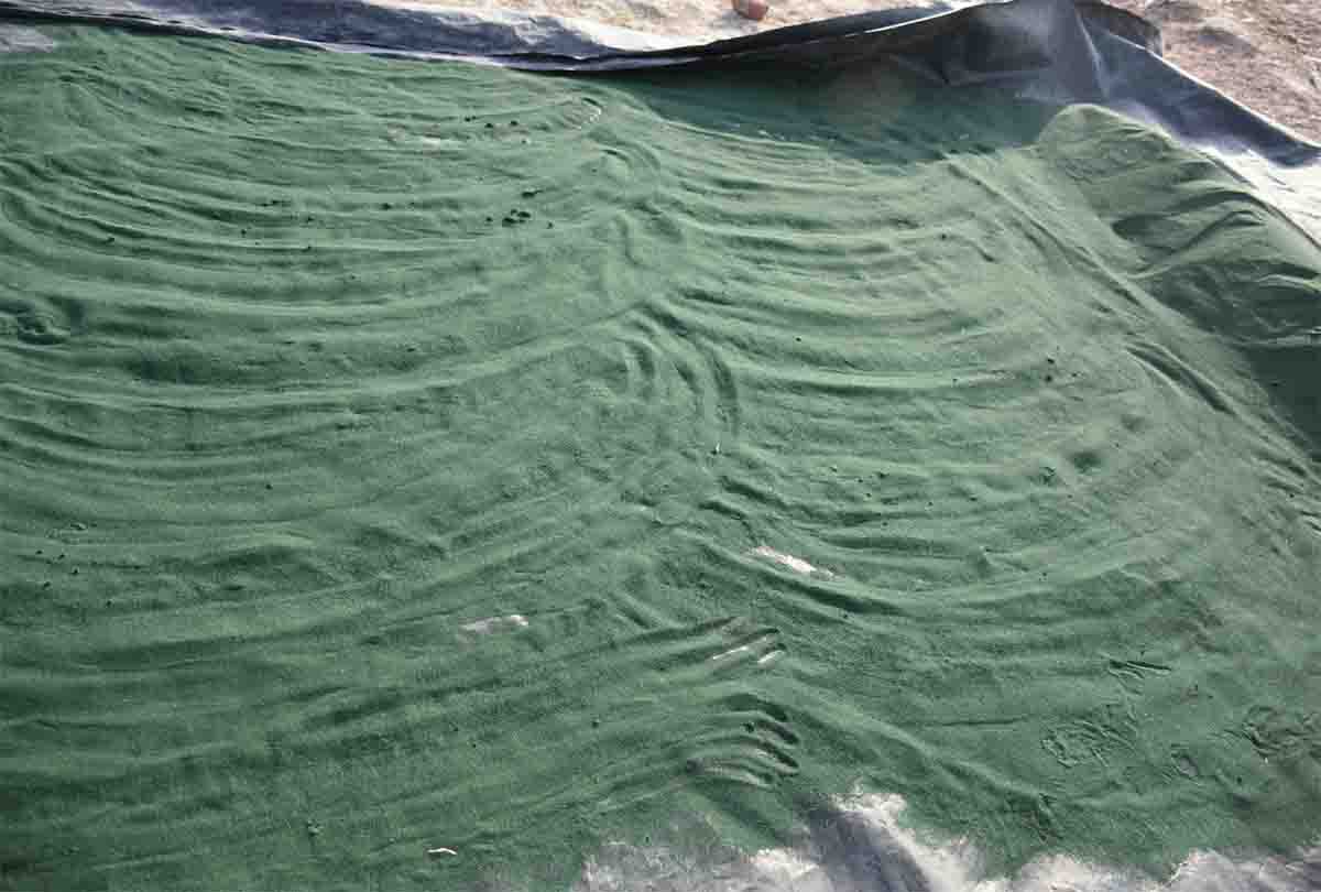 color mixing with dust