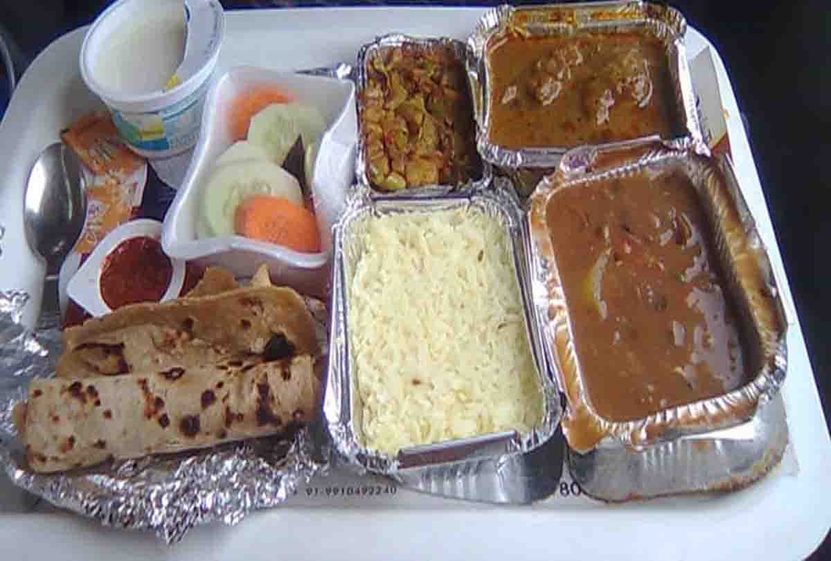 iit students don't get good food