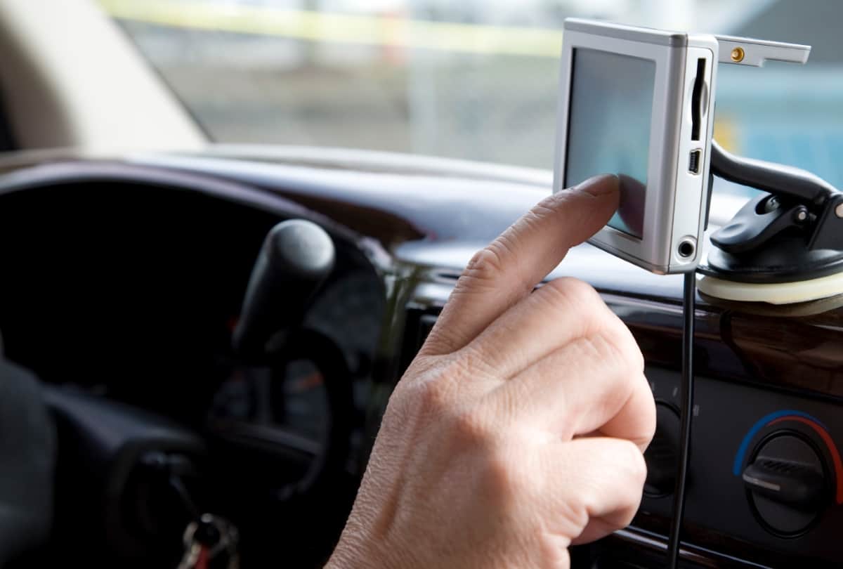 Mobile Gps Location Must send to officers for Scholarship in uttarakhand