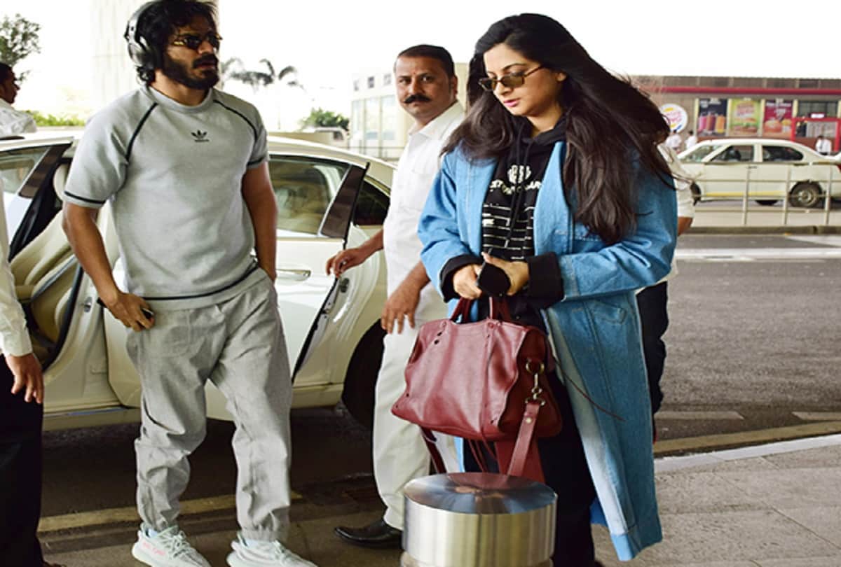 Is Sonam Kapoor And Anand Ahuja Engagement The Reason Behind Her Family Leaving Mumbai 