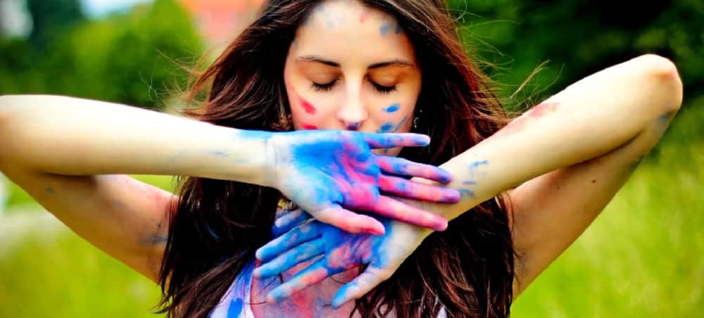 Holi 2018 Play safe holi with these easy skin care beauty tips