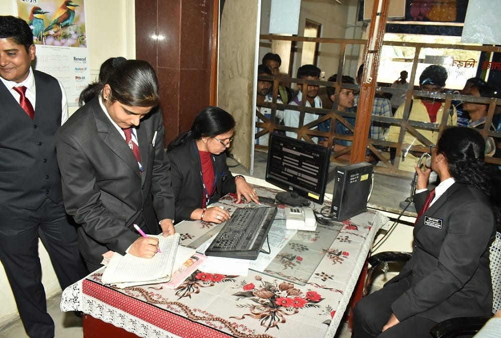 indian railways this railway station is totally operated by female staff 