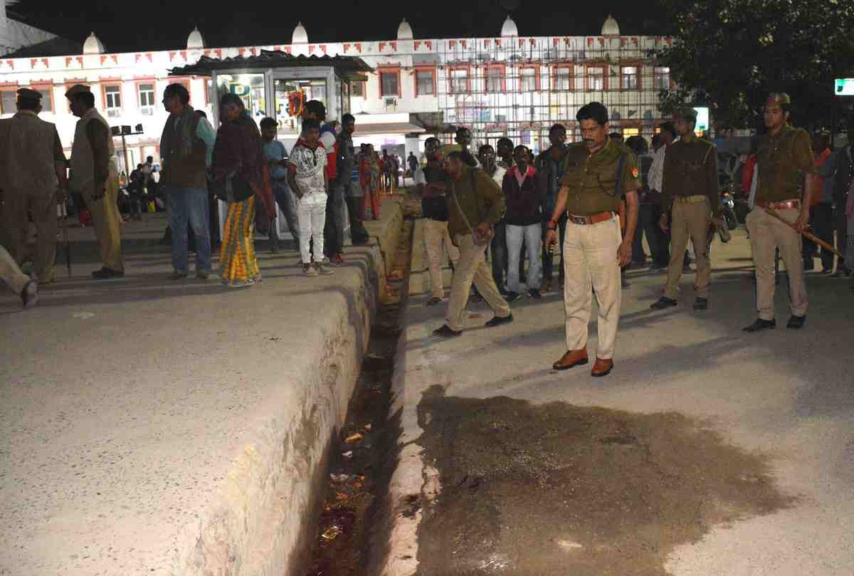 Bomb Blast at varanasi cantt railway station