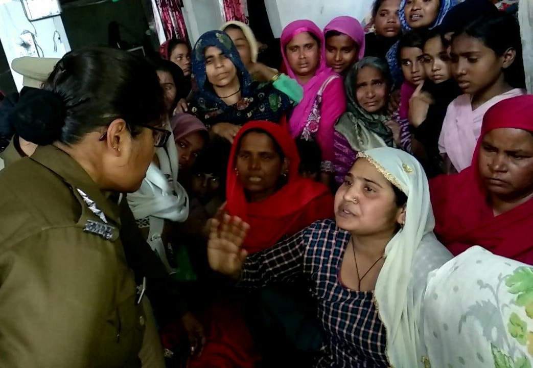 murder of class one girl student in amroha