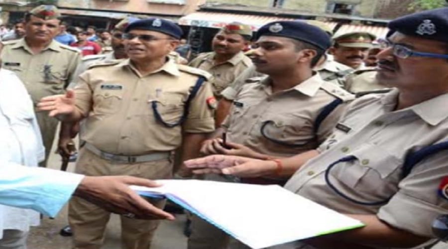 Police arrived before the girl in the engagement, taken the groom, ruckus in police station