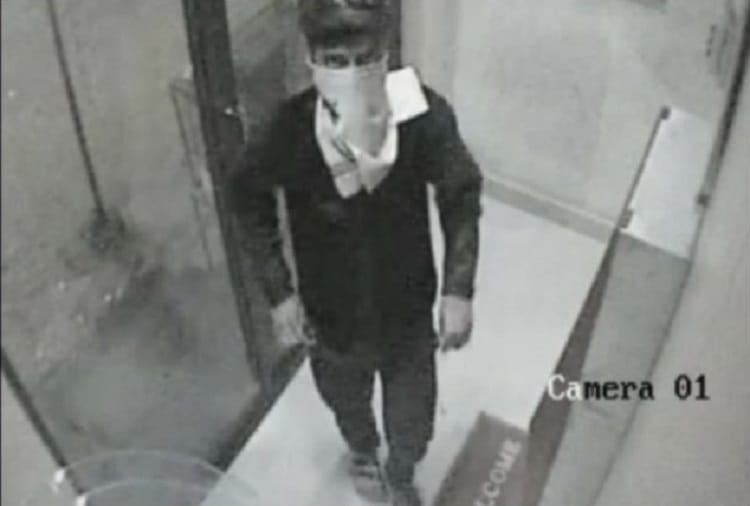 Rajasthan icici bank atm loot fail in jaipur, accused captured in cctv