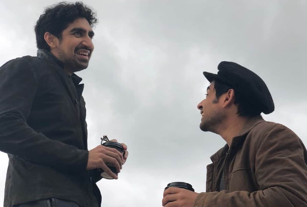 Nobody Recognised Ranbir Kapoor While Strolling At Bhendi Bazaar In Mumbai With And Hussain Dalal 