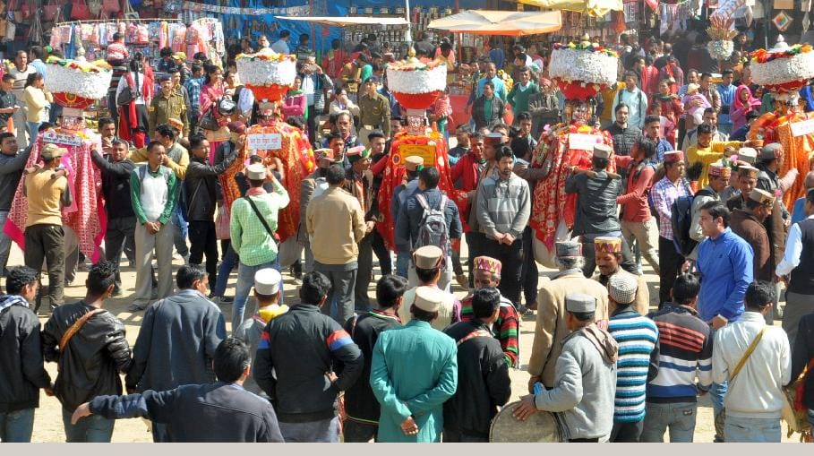 देव नाटी में शिरकत कर चार गढ़ों के देवी देवताओं ने दिया नशामुक्ति का संदेश