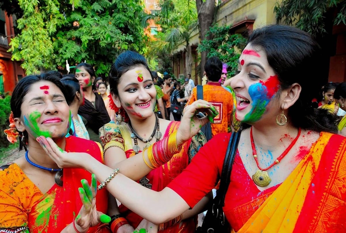 holi 2018 holi celebration in india and holi image