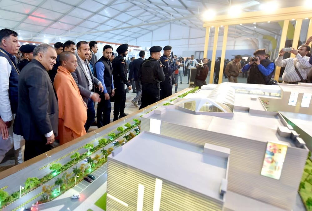 know about uttar pradesh investors summit 2018.