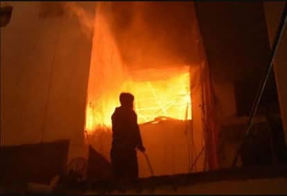 FIRE IN HOTEL NEAR NEW HIGH COURT AREA LUCKNOW